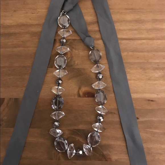 Stella and Dot Necklace - Picture 2 of 3